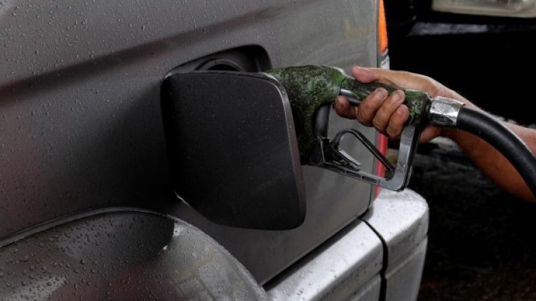 Премиерът поиска: На бележката &ndash; обяснение за цената на горивото!