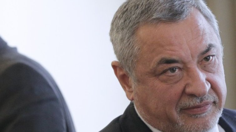 Подадена оставка &ndash; приета оставка! Симеонов си отива от МС