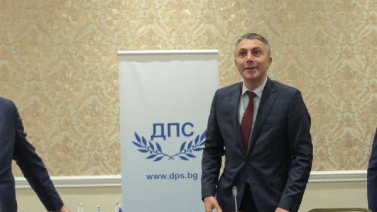 За ДПС оставката на Симеонов - факт, но е закъсняла