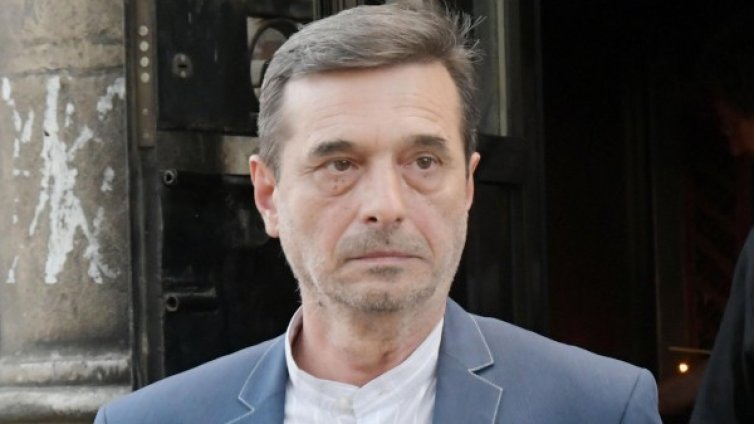 Манолов скочи на протестърите: Не са автентични!