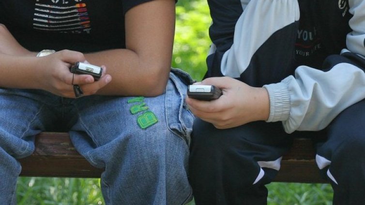 Под маската на НПО: МВР разкри мрежа от педофили