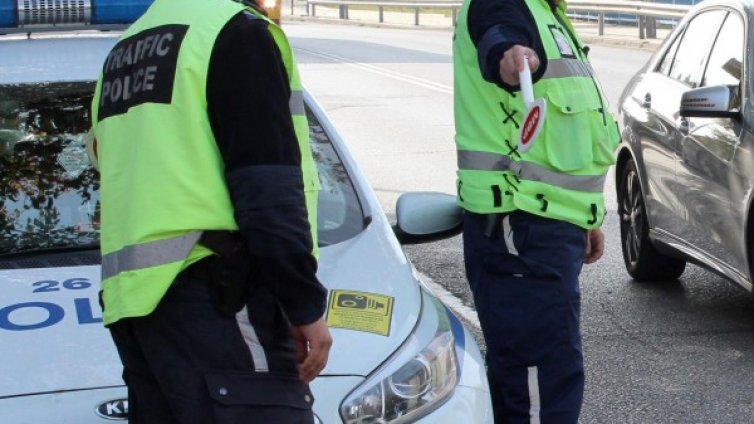 Жертвите на пътя по-малко, проблемът с контрола &ndash; остава!