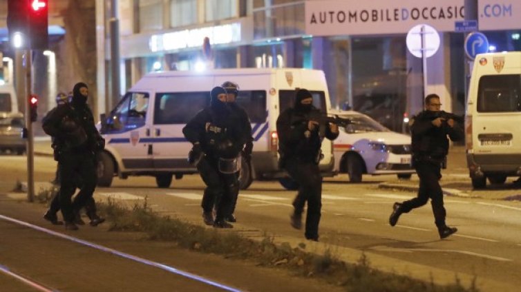 Има терористи в Европа. Сами ги пуснахме!