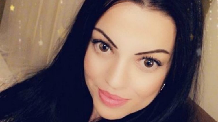 Смях, сълзи, смях през сълзи... Годината на Славея Сиракова