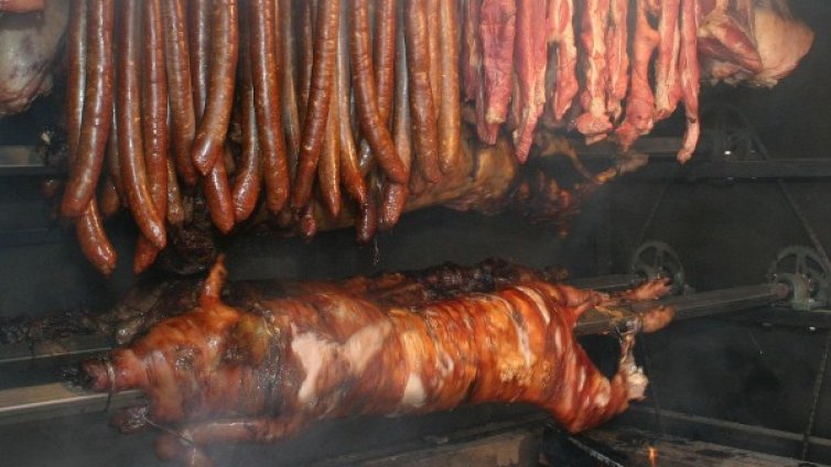 Нова година в Дубай или в Кюстендил? А кюстендилци &ndash; в Македония!