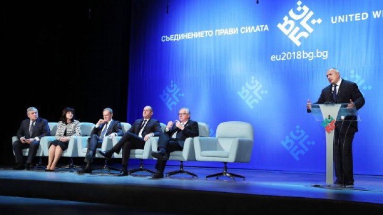 От "фалшиви комплименти" до "мисия" &ndash; България начело на Европа