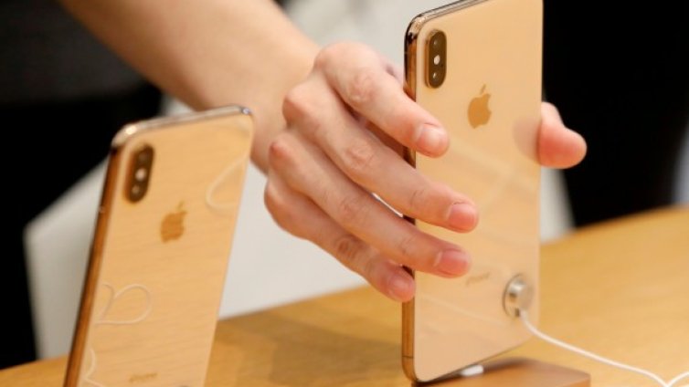 Apple го закъсва яко  