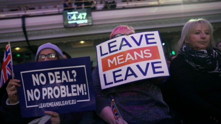 Визи, книжки... Нови документи за пътуване заради Brexit