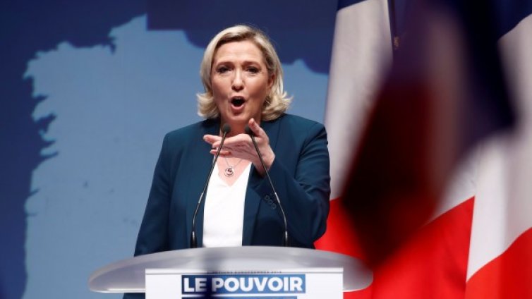 Наследници на Рим, Атина... Льо Пен осъди мултикултурализма