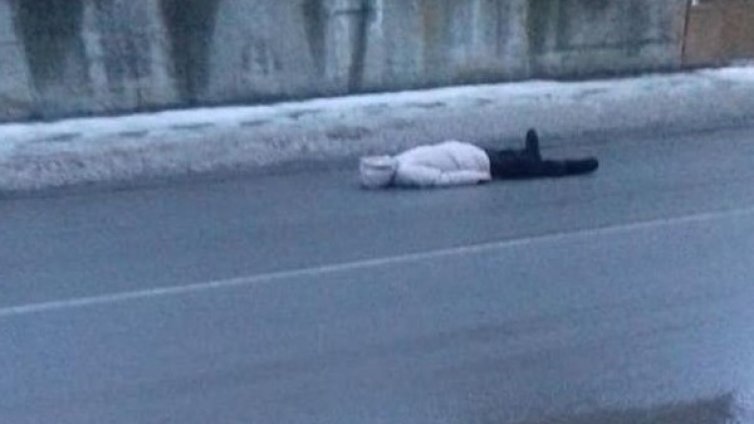 Психо в Бобов дол! "Умряла" жена на пътя – проси пари от шофьори