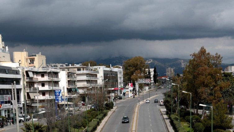  Китайци масово купуват имоти в Атина, оформят се китайски райони 