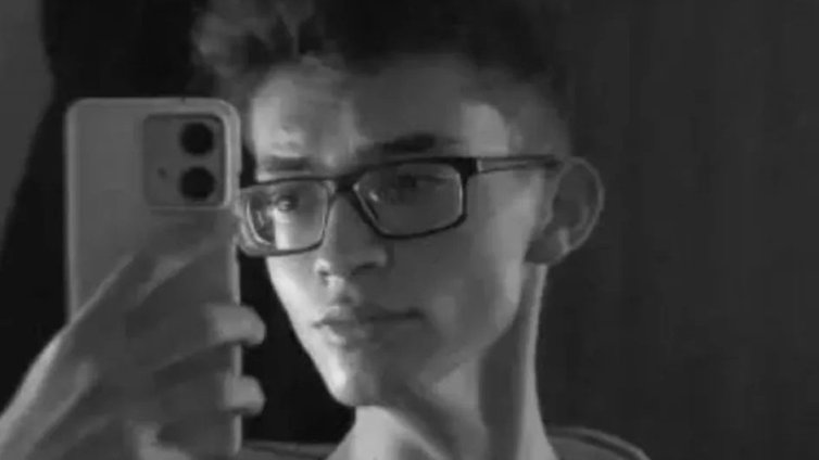 Момче се самоуби в баташкото село Нова Махала, обвиняват учителка в тормоз 