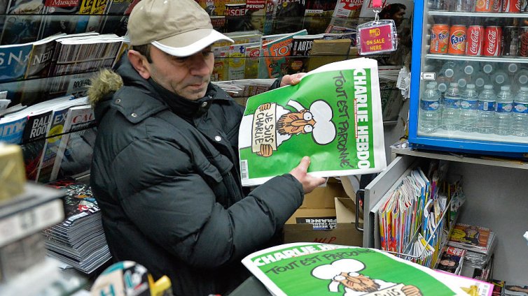 Путин ли ги е поръчал: Появиха се фалшиви корици на Charlie Hebdo, осмиващи Украйна