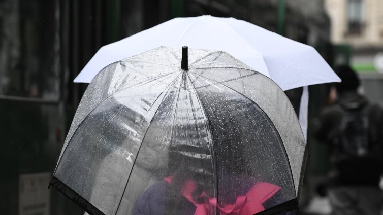 Времето се обръща, жълт код за валежи от дъжд утре
