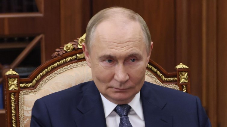 Къде би могъл Зеленски да се срещне с Путин: Ето държавите-претенденти