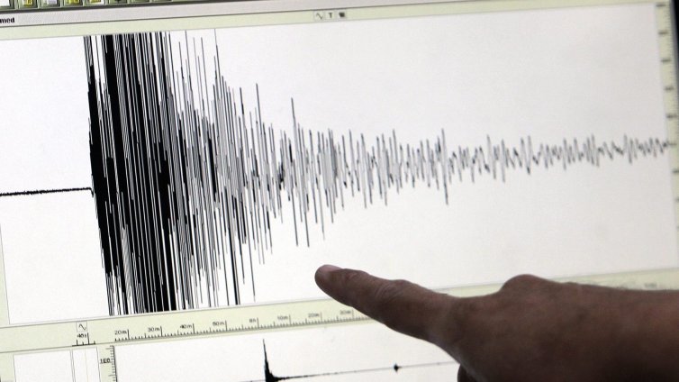 Продължителен трус с магнитуд 4,8 в морето край Крит