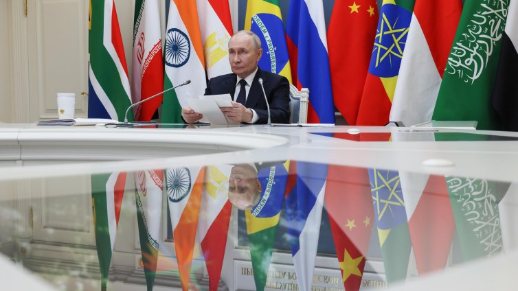Стратегията на Путин да обещава мир се проваля