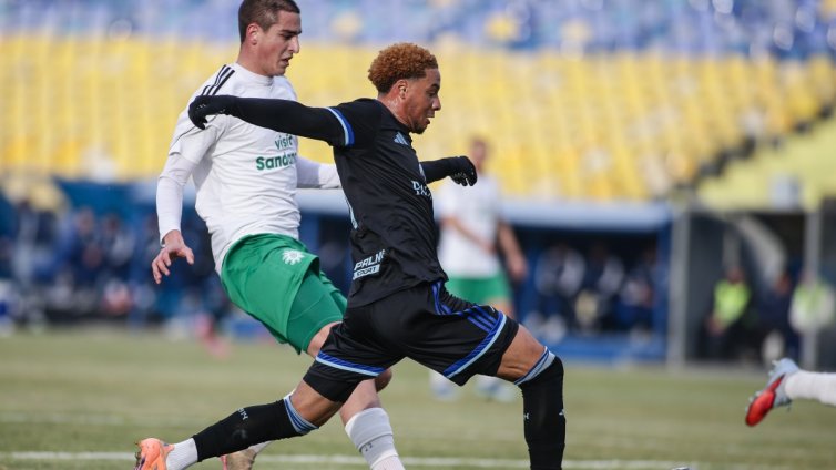 Левски победи с 3:1 Вихрен в последната си контрола 