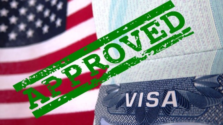 Държавният департамент проверява отново всичките 55 млн. издадени американски визи