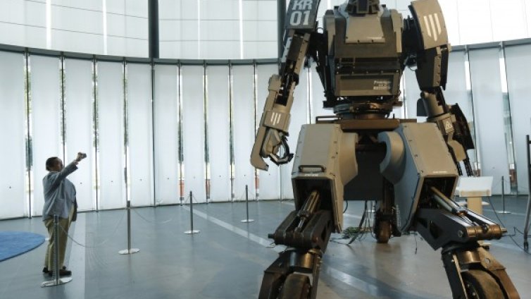 Предупреждение: Роботи убийци ще решават кой да живее! 