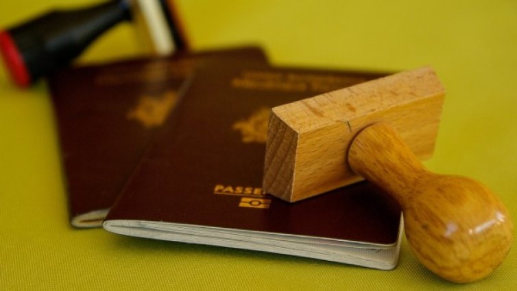 Обвинените в тежки престъпления – връщат лични карти!?