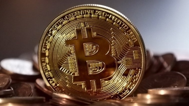 Екстрадират в САЩ българин, търгувал с биткойни 