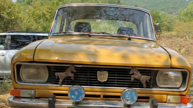 Полицията на лов за незаконни таксита в Сандански 