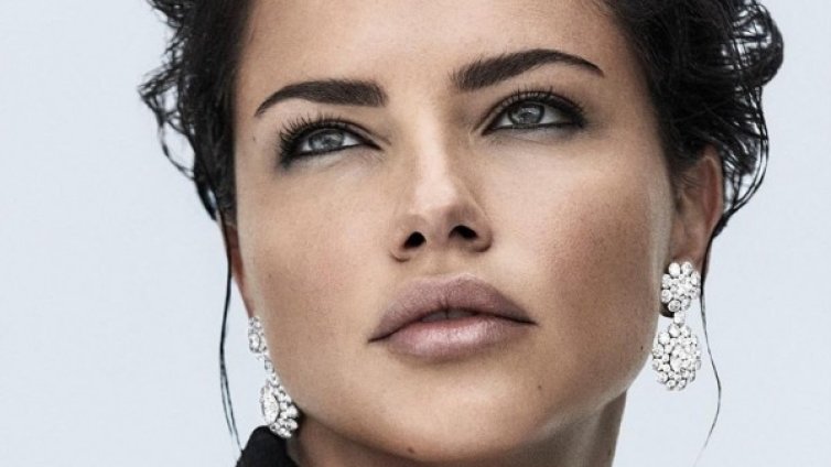 Диамантите й отиват: Адриана Лима &ndash; рекламно лице