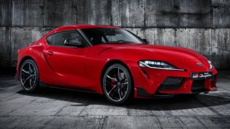 Toyota готви нов имидж, шеф обеща спортни модели