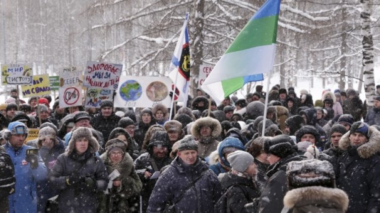 "Боклукчийската реформа" вдигна руснаците на протести