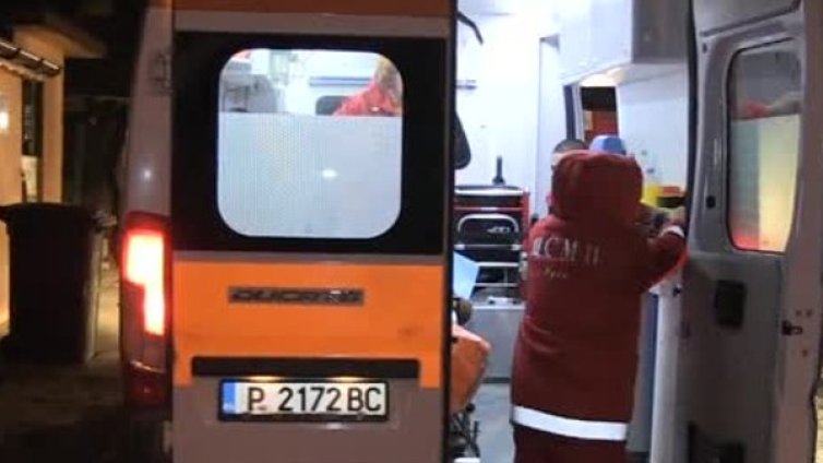 Пожар в Русе: Възрастна жена е обгазена