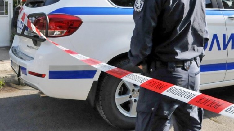 Възрастно семейство открито застреляно в Шумен