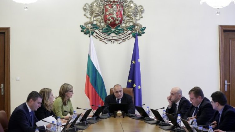 МС одобри протокола за влизане на Македония в НАТО 