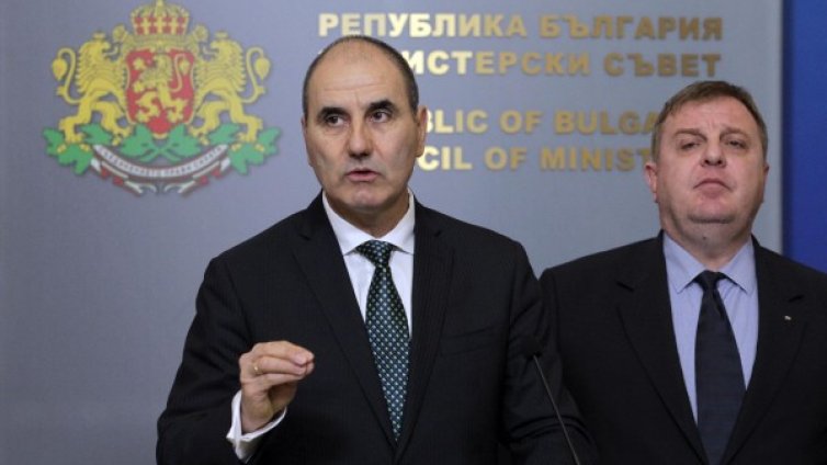 Цветанов доволен: ГЕРБ няма авторитарен лидер, какъвто е Нинова