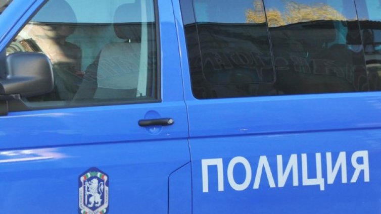 Млада банкерка източила 400 хиляди от сметки на клиенти 