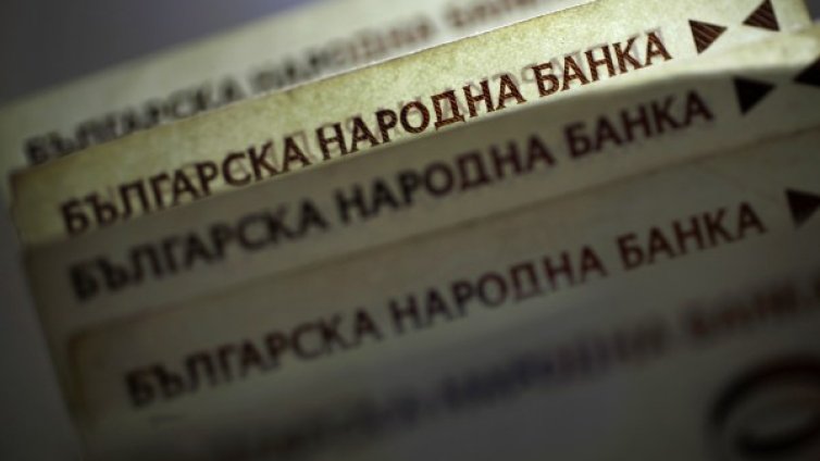 Следовател работил букмейкър, прибирал 5% от залозите