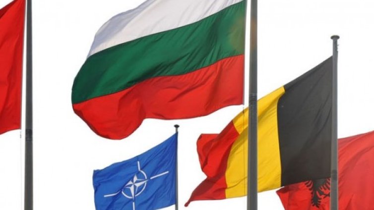 България - по-лоялна към НАТО от Германия и Франция
