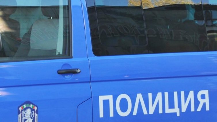 Задържан за опит за убийство се обеси в ареста 