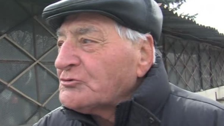 Джерман на протест срещу строежа на сметище