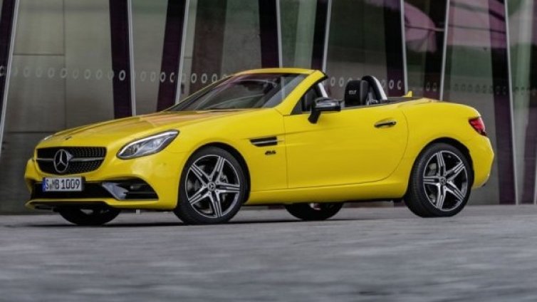 Mercedes казва сбогом на най-малкия си кабриолет