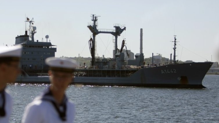 Наши военни в операцията срещу сомалийските пирати на ЕС