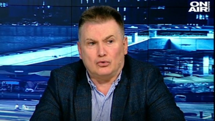 Патриот: Трети пол не съществува! Анкетата е недоразумение