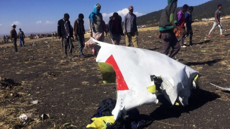 Загиналите в самолетната катастрофа &ndash; от 35 националности