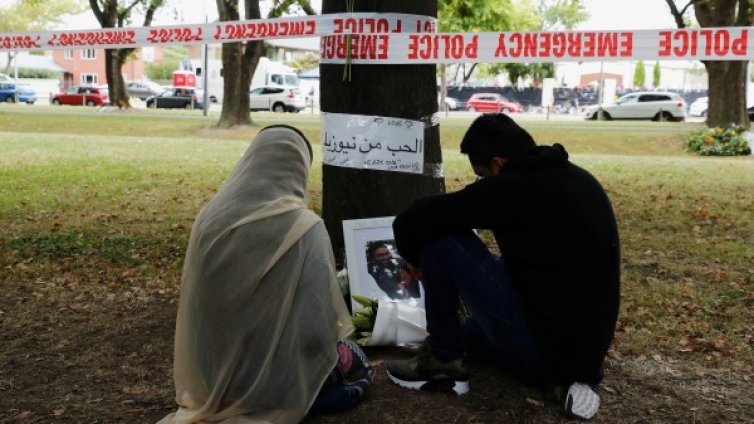 18-годишен обвинен, споделил запис на стрелбата в Крайстчърч