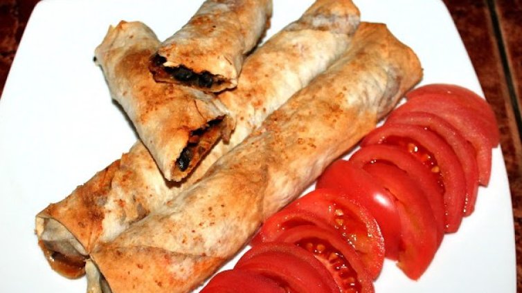 Рецептата Dnes: Банички с гъби и маслини