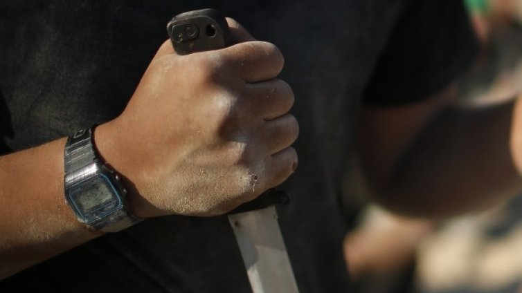 Тъст и зет се клаха в ромската махала на Белица 