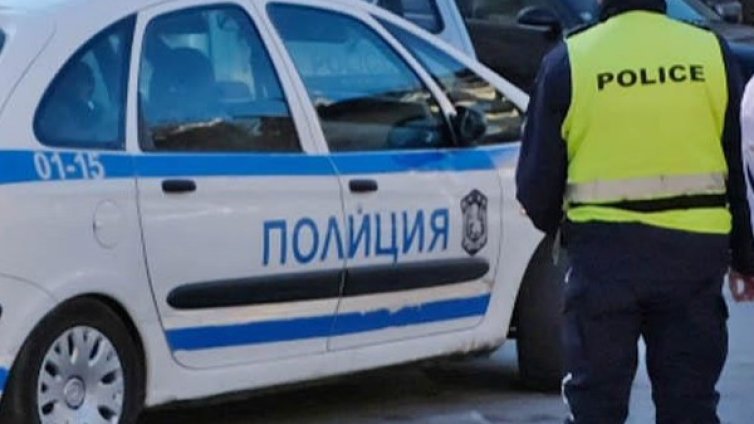 Пиян редицивист открадна рейс, катастрофира при гонка
