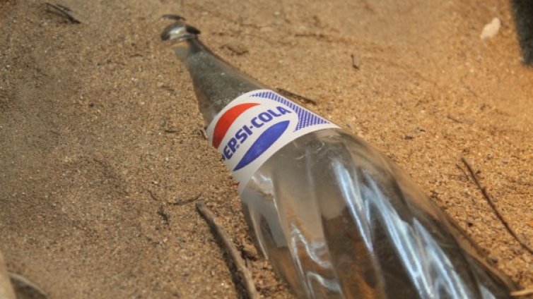 Какво ли няма по света&hellip; младеж осъден да не пие Pepsi