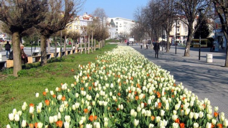 Захладнява. На места ще превали