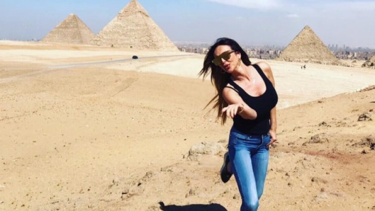 Глория се впусна в египетско приключение 